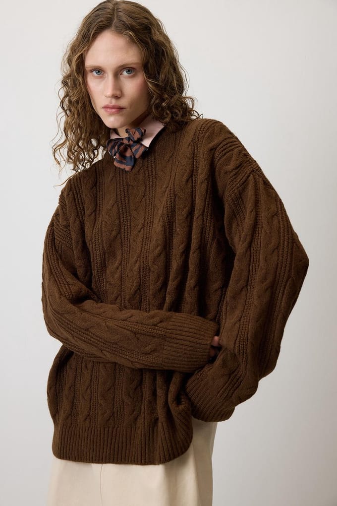 Touché Privé - Oversized trui met gebreide details - Donkerbruin - Dames