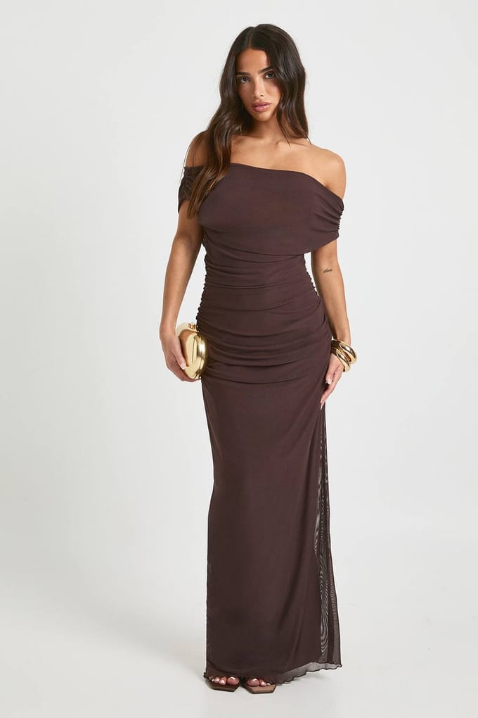 boohoo Dames Afgeschouderde mesh maxi-jurk | Chocoladebruin | Maat: 36