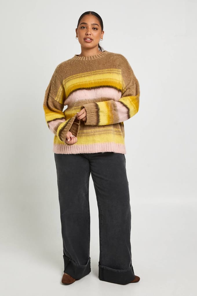 boohoo Dames Plus Geborstelde Streep Oversized Trui | Maat: 24-26