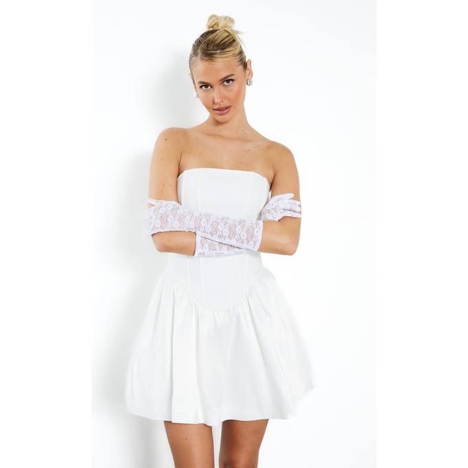 boohoo Dames Bandage Corset Mini Skaterjurk | White | Maat: 14