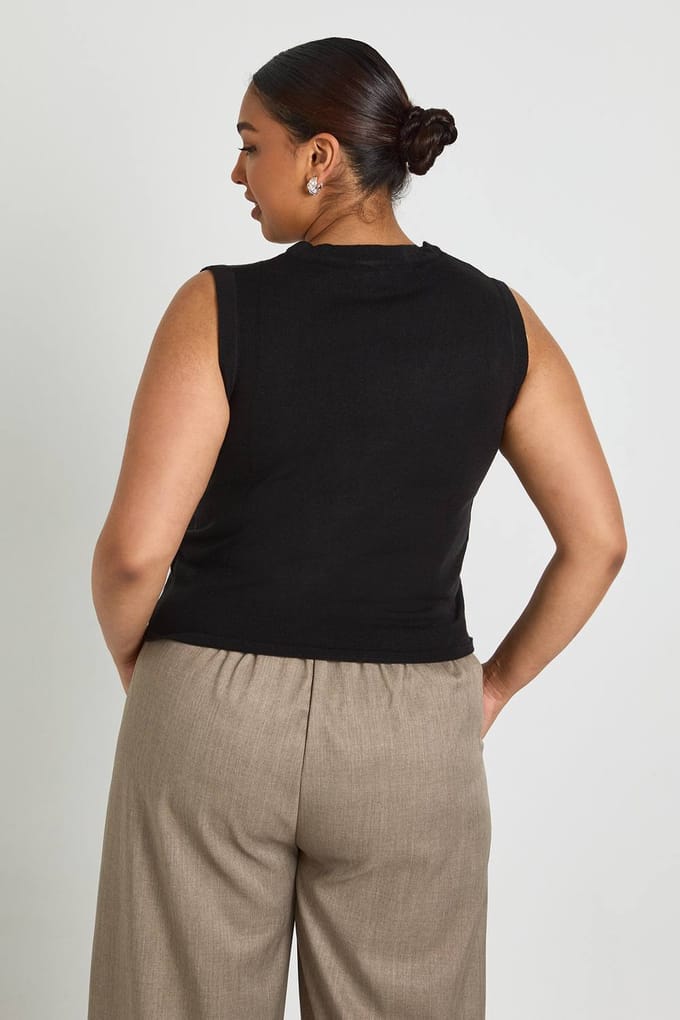boohoo Dames Plus Lichtgewicht Weste met knoopsluiting | Black | Maat: 28