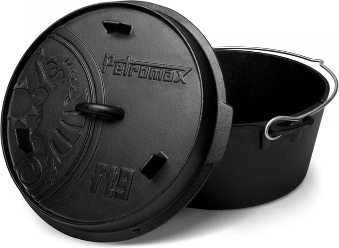 Petromax Dutch Oven ft9 with a flat base, gietijzeren pan