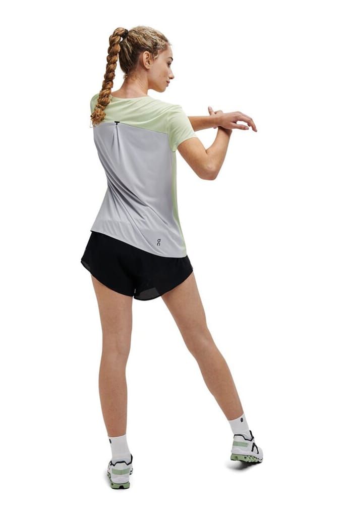 On Race Shorts 1 Black Maat: M | Sport Shorts Outlet | Dames | Zwart