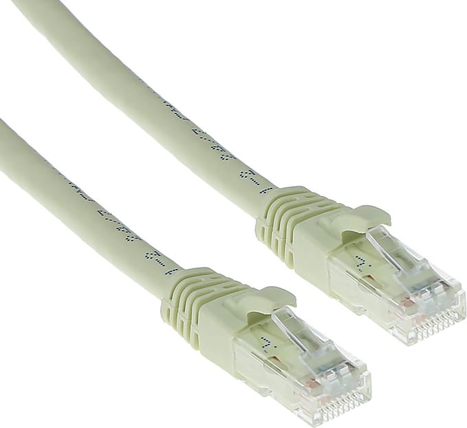 ACT Ivoor 15 meter U/UTP CAT6A patchkabel snagless met RJ45 connectoren IB3215