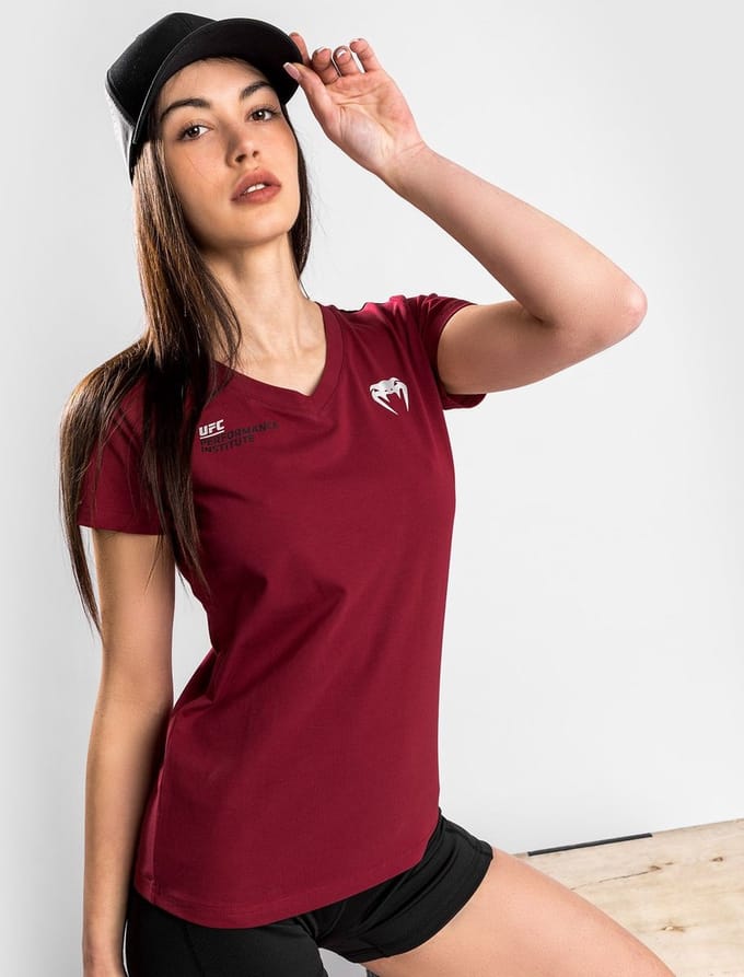 UFC Venum Performance Institute T-Shirt Dames Rood - S