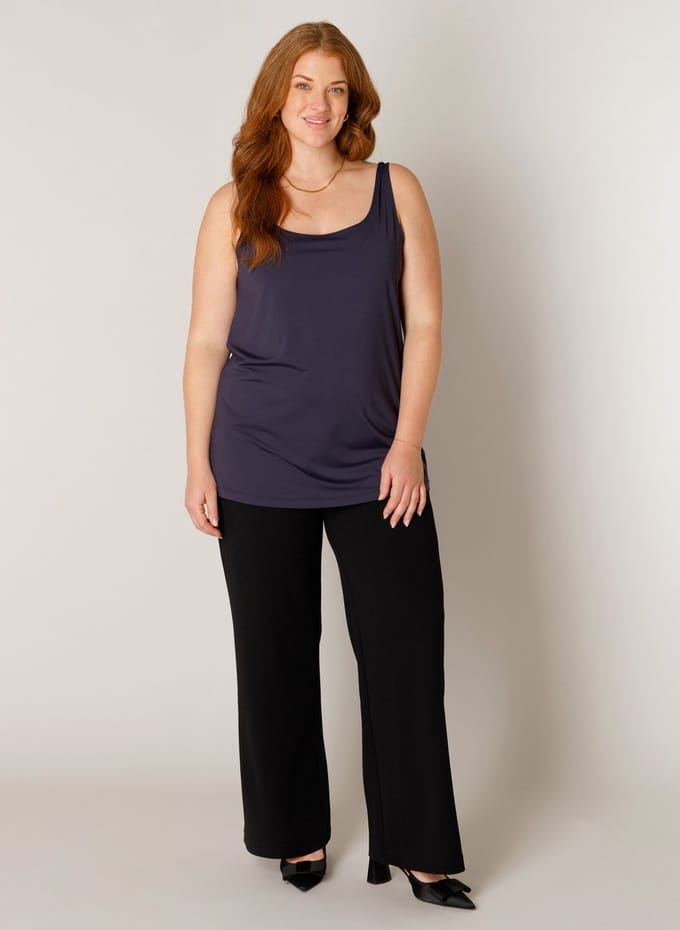 BASE LEVEL CURVY Yanne Tops - Dark Blue - maat 3(52)