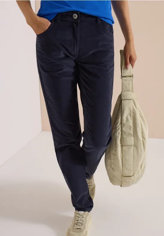 Mid Waist Broek met middelhoge taille en smalle pijpen in Slim Fit