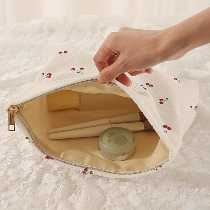 Sac de Rangement pour Maquillage en Velours Côtelé Imprimé Cerises, Poche zippée Légère Grande Capacité, Sac à Maquillage Doublé Multifonctionnel blanc
