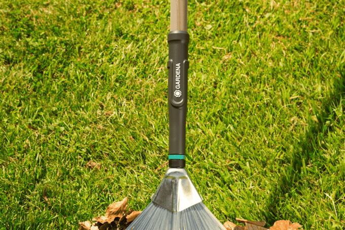 Gardena PureLine Bladhark 30–50 cm – Verstelbaar En Efficiënt Voor Fijn En Grof Tuinafval