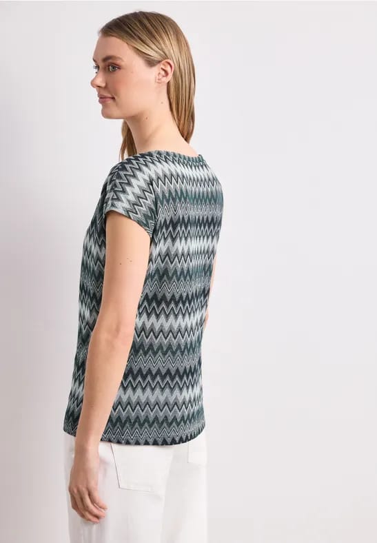 Shirt met boothals en zigzagprint