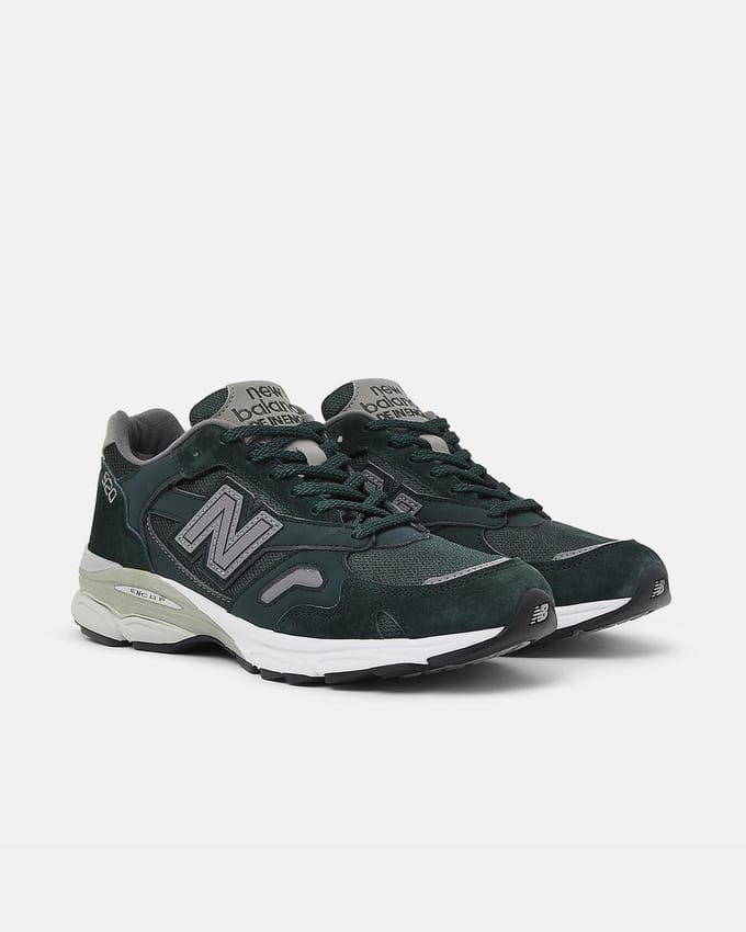 New Balance 920 - Sneakers - Unisex - Groen - Wit