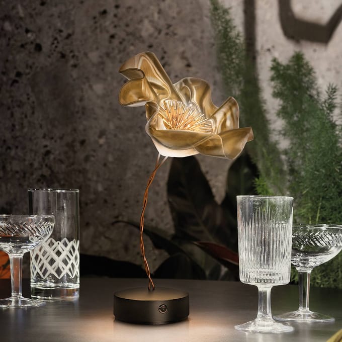 Slamp LaFleur LED tafellamp, oplaadbare batterij, fluweel