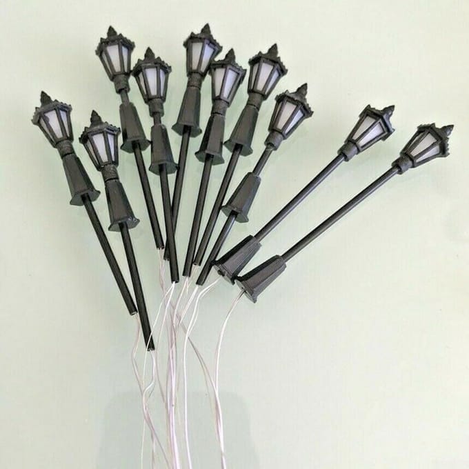 10x LED Model Straatlantaarns voor Spoorweg en Diorama, 1:100 Schaal