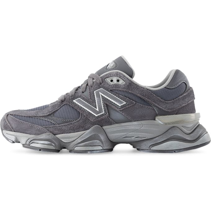 New Balance 9060 Magnet