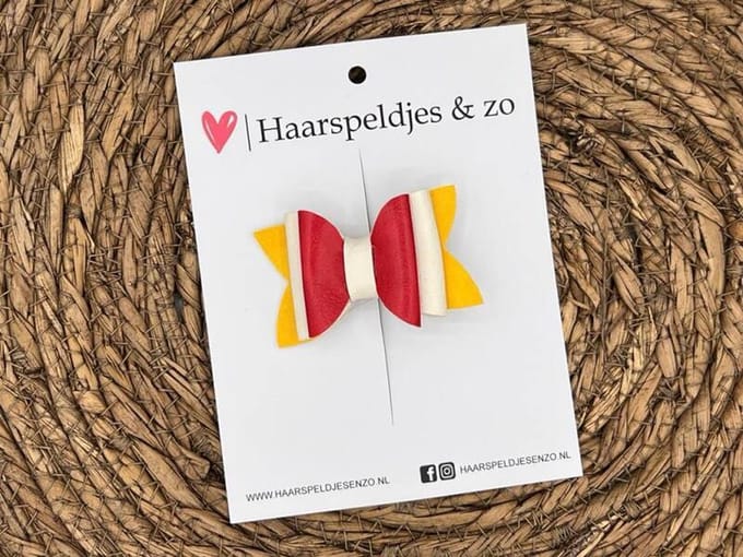 Oeteldonkse haarstrik Luxx - carnaval