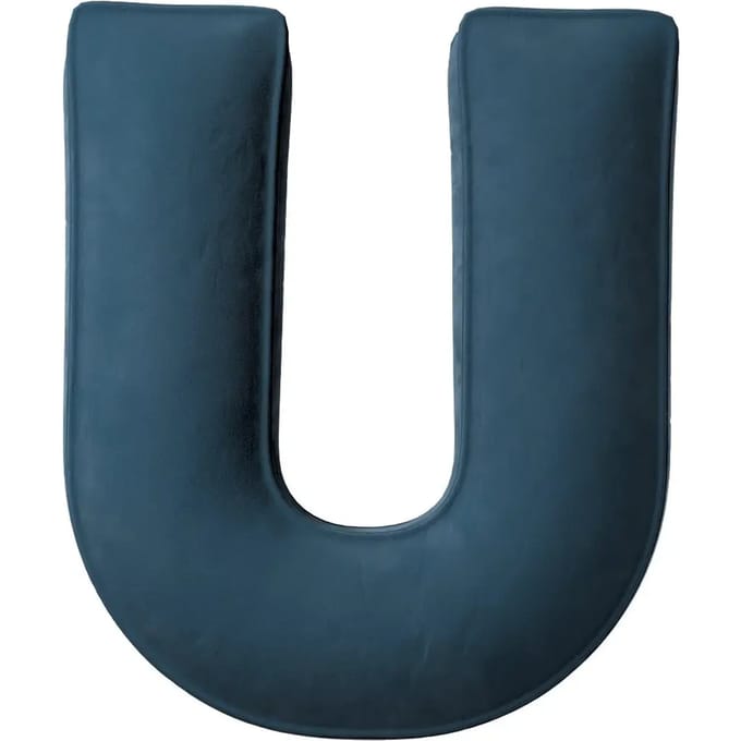 Kussen letter u Yellow Tipi Posh Velvet