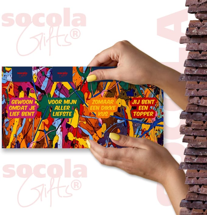 SoCoLa Fairtrade Chocolade tabletten Liefde is Giftbox - Chocoladekado – Chocolade geschenk – Persoonlijk cadeau - Voor Hem en Haar - 4x Melk Chocolade Repen) 400 gram