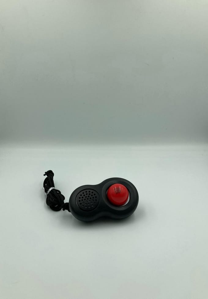 *** Clicker voor Honden/Dieren Trainen- Clicker met Polsband en elastisch - Zwart/Rood - van Heble® ***