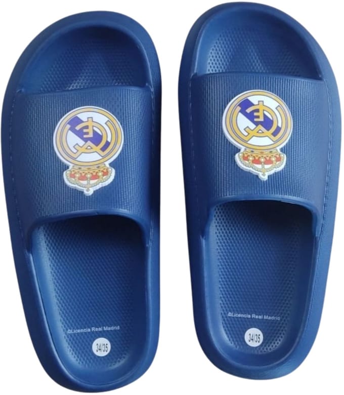 Cerda Group Eva Real Madrid Slippers Blauw EU 32-33 Kinderen