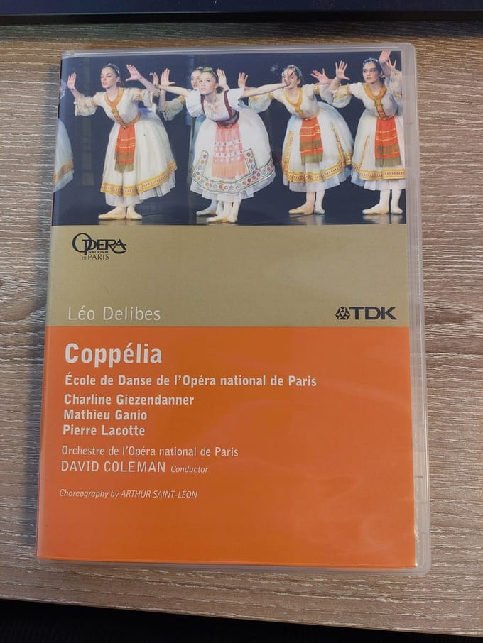 Mathieu Gani Charline Giezendanner - Coppelia Pal
