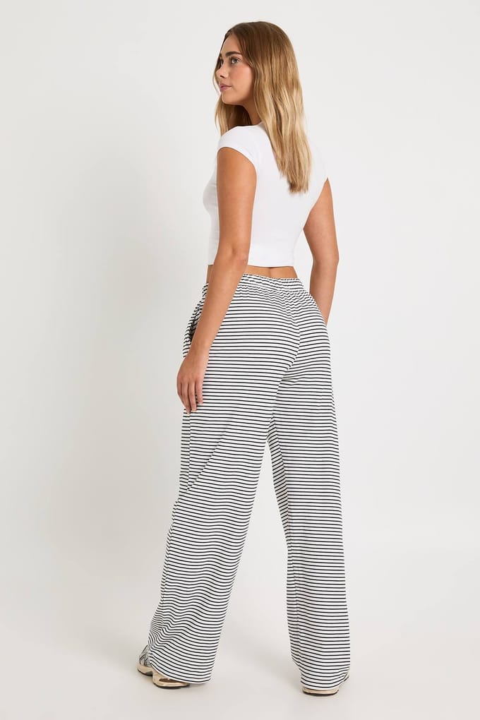 boohoo Dames Gestreepte Broek met Rechte Pijp | Blackwhite | Maat: 44
