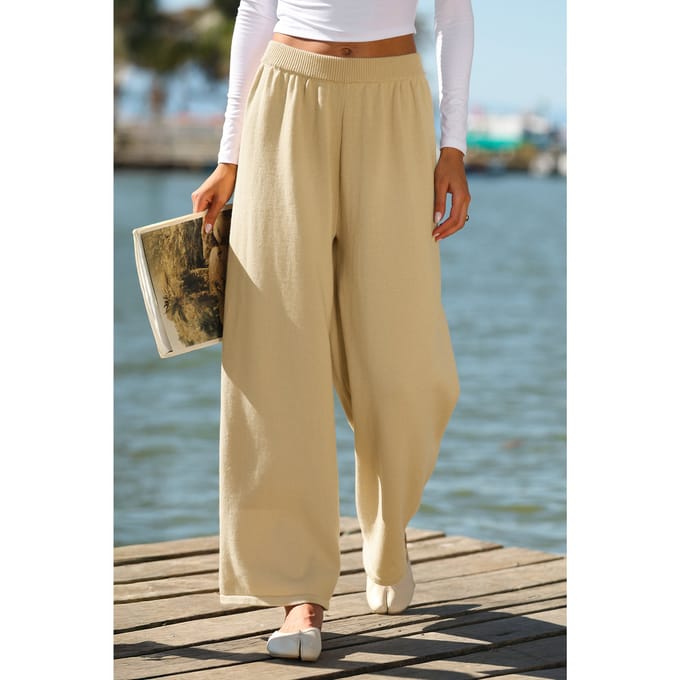 Over het product: Beige broek