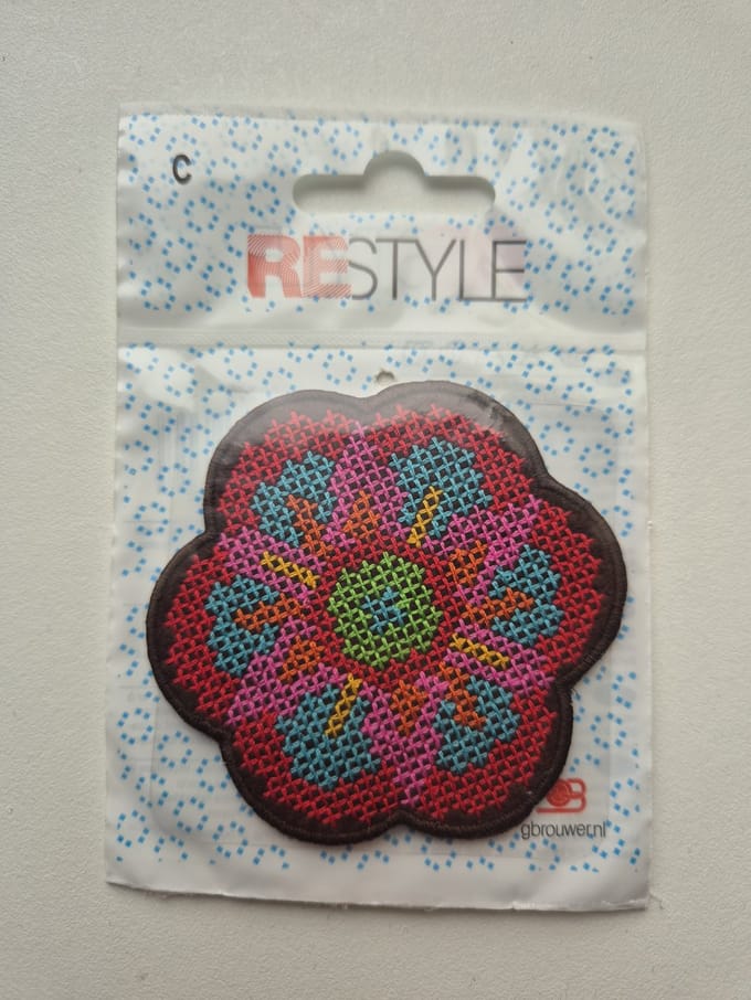 Restyle strijkapplicatie 'bloem'