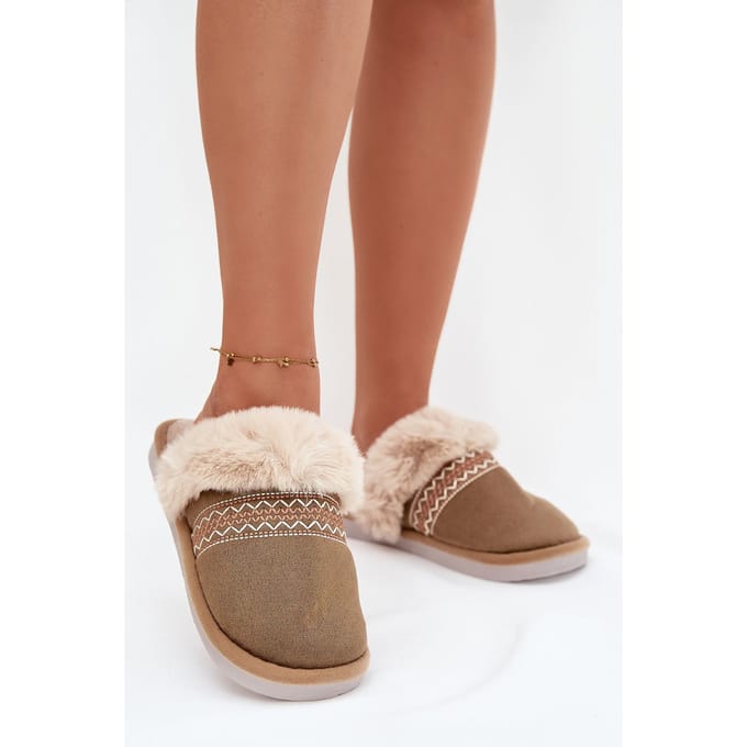 Cozy Stitch Slippers - Olijfkleur / 40/41