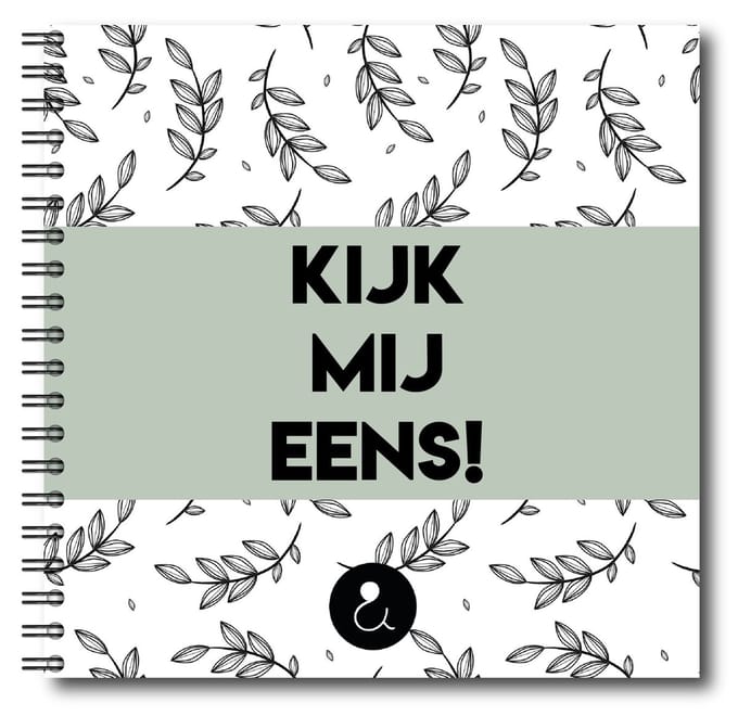 Studio Ins & Outs 'Kijk mij eens' 1-4 jaar opgroeiboek - Groen