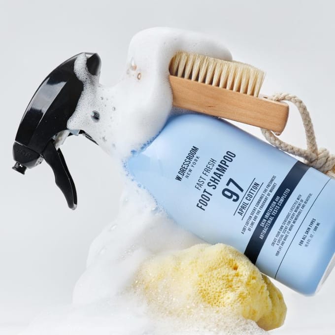 [W.DRESSROOM] Fast Fresh Voetshampoo 97 April Cotton 500ml gray