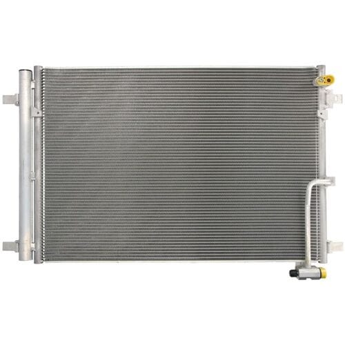 Condensator, airconditioning VALEO 822657