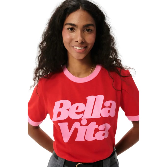 T-shirt dames She is Sunday Bella Vita