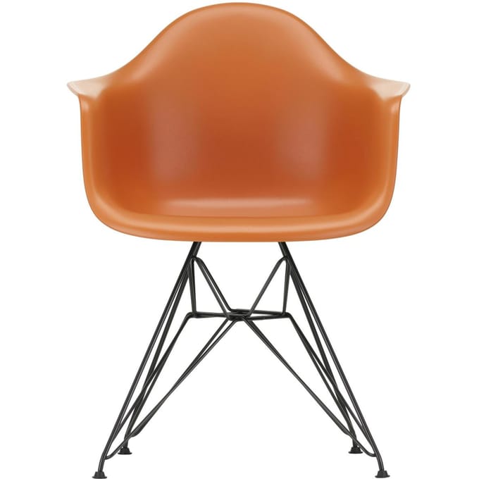 Vitra DAR Eames Plastic Armchair - roestoranje RE - zwart
