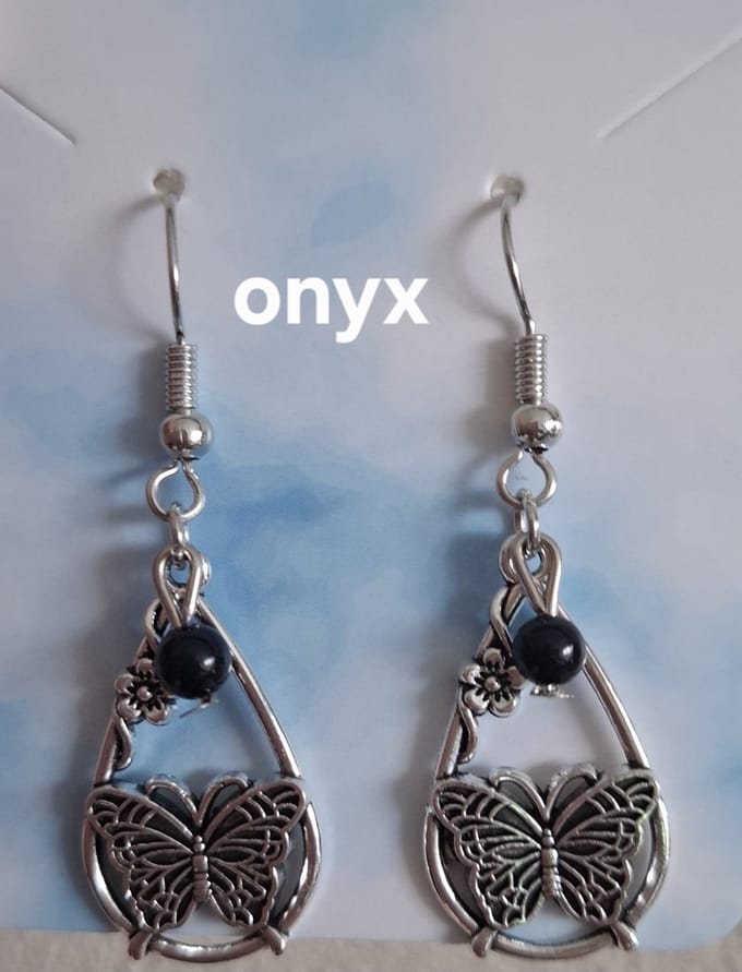 "Onyx" Waterdruppel / Vlinder Oorbellen