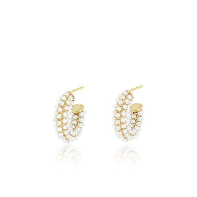 Gold coloured earrings with pearls