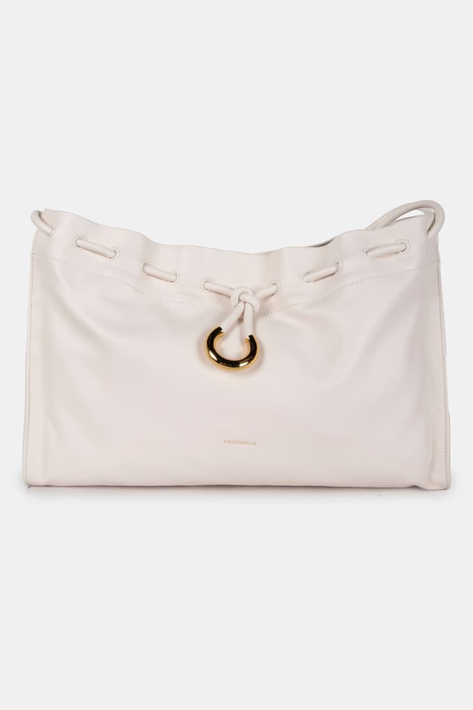Coccinelle Leather Large Shoulder Bag In Cream Größe: OS | Handtaschen Outlet | Damen | Weiß