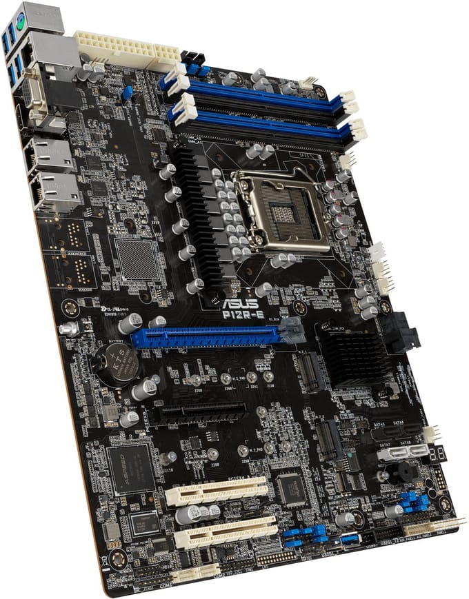 ASUS P12R-E Moederbord - Intel C256 - Intel LGA1200 - DDR4 RAM - ATX