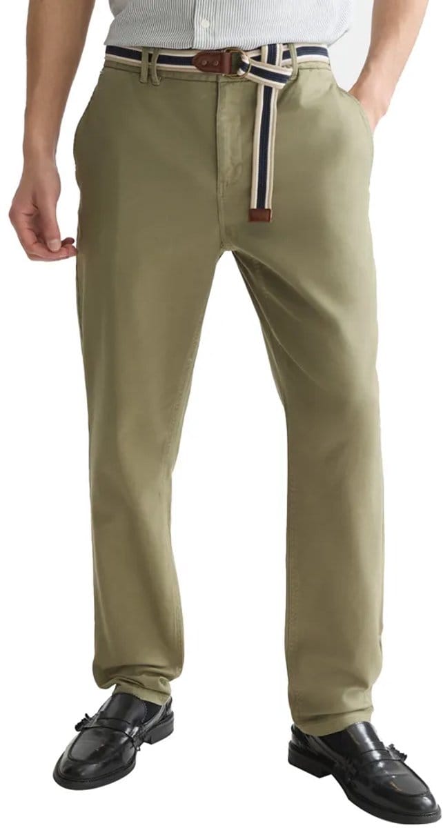 Chino met riem en steekzakken model 'WARREN'