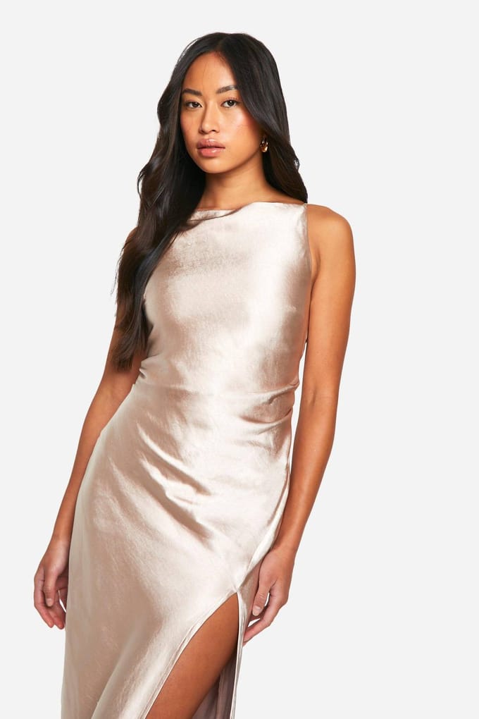 boohoo Dames Bruidsmeisje Satijn Open Hals Maxi Jurk | Oester | Maat: 42