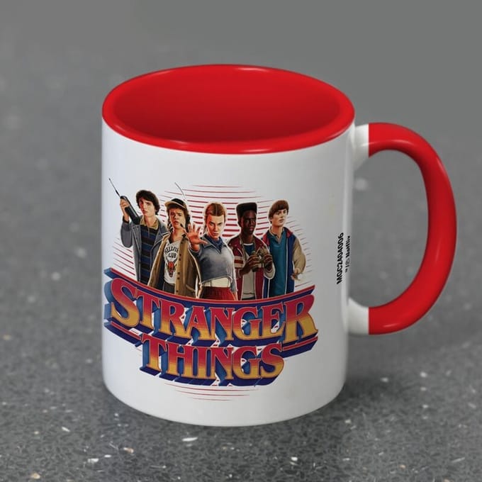 Stranger Things Cast Unisex Kop - meerkleurig - Standard