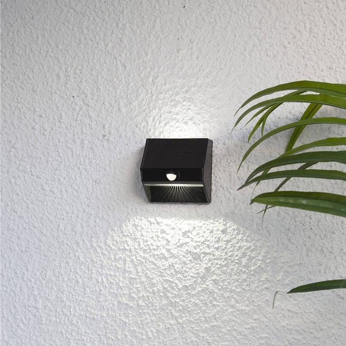 STAR TRADING LED-zonnelamp Wally met uplight en downlight