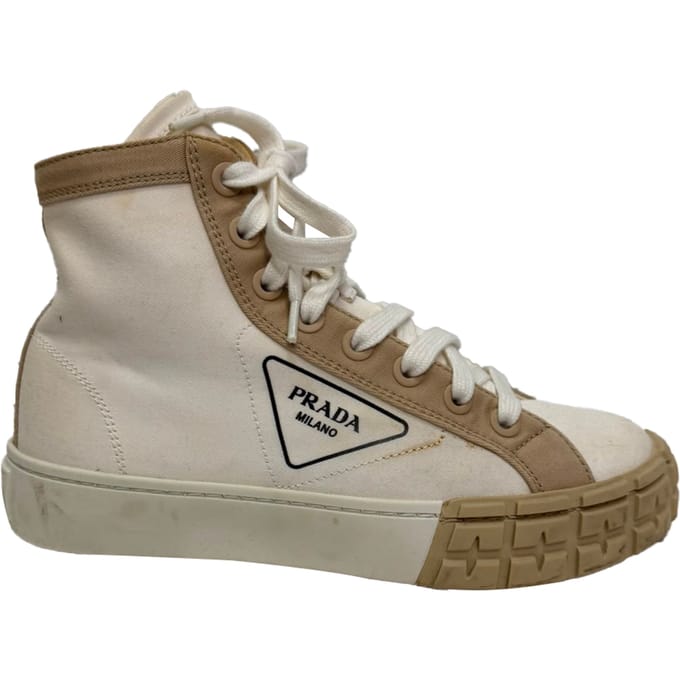 Prada Gabardine Hoge Sneakers in Witte Canvas
