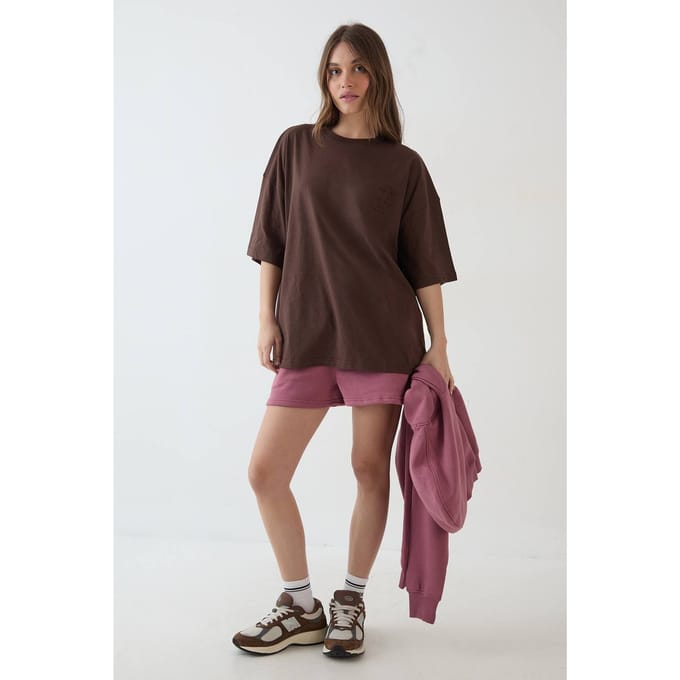Dames Dsgn Studio Oversized T-shirt Met Applicatie Van Eigen Stof | Dark Chocolate | Maat: Medium
