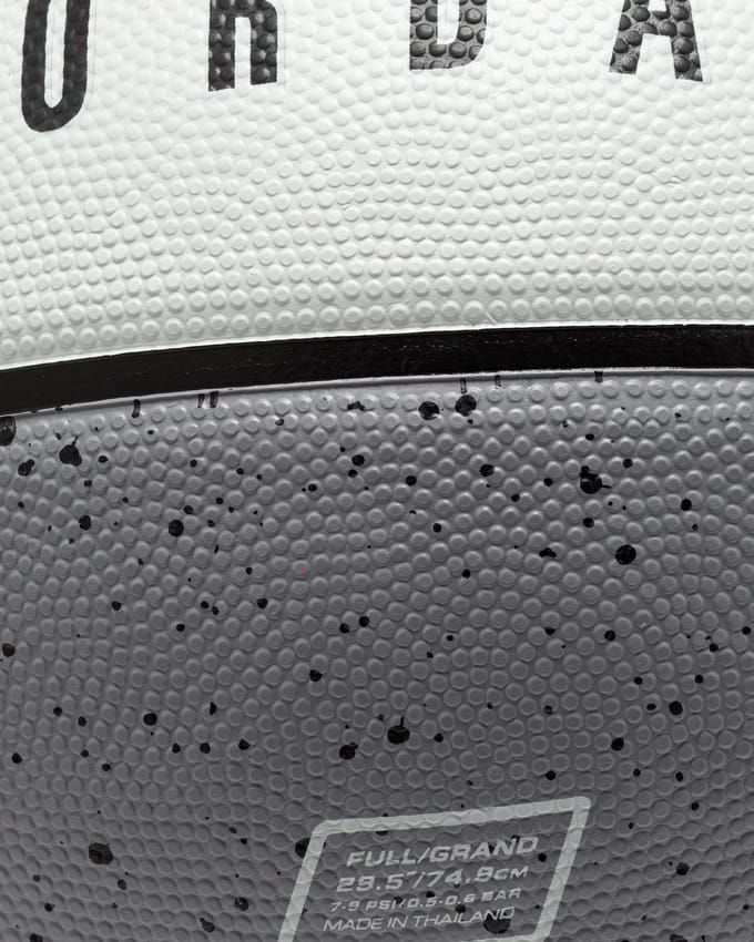 JORDAN PLAYGROUND 2.0 8P DEFLATED SIZE 7