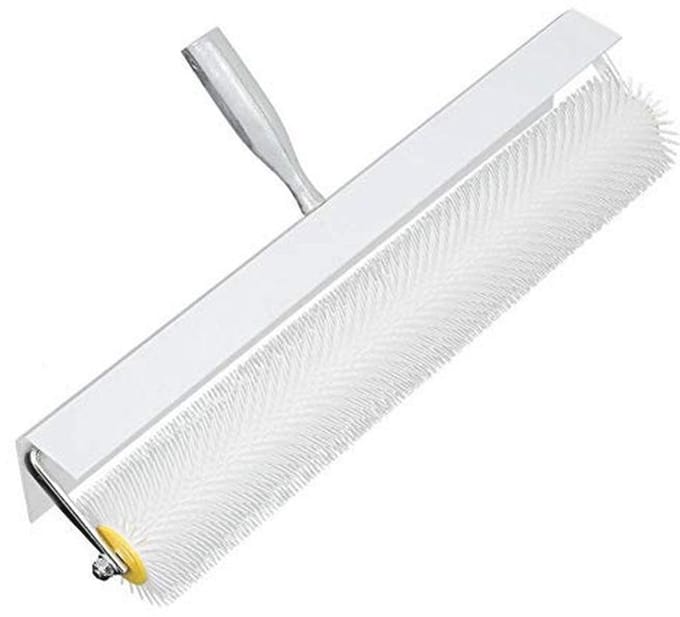 Zelfnivellerende vloerrol 500 mm met spatscherm - Efficiënte beluchtingsrol voor gietvloeren