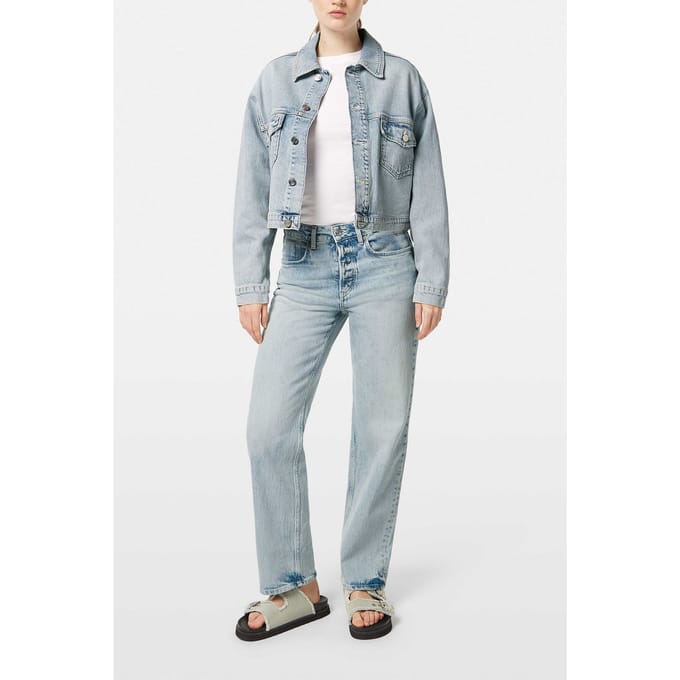 Jeansjack met paspelzakken op de borst
