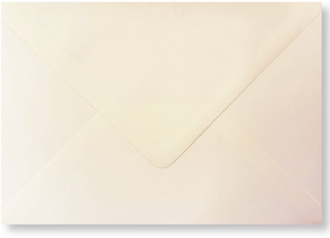 100 Luxe C5 Enveloppen Crème - 21,5 x 15,2 cm - 110 Grams - 215x152mm - Puntklepsluiting