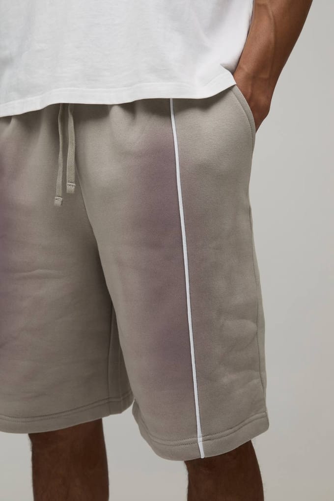 Baggy Fit Spray Wash Piping Jersey Short | Grey | Size Medium