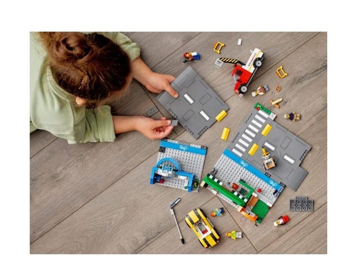 LEGO City Winkelstraat - 60306