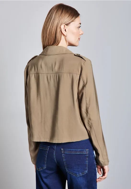 Kurzer Trenchcoat